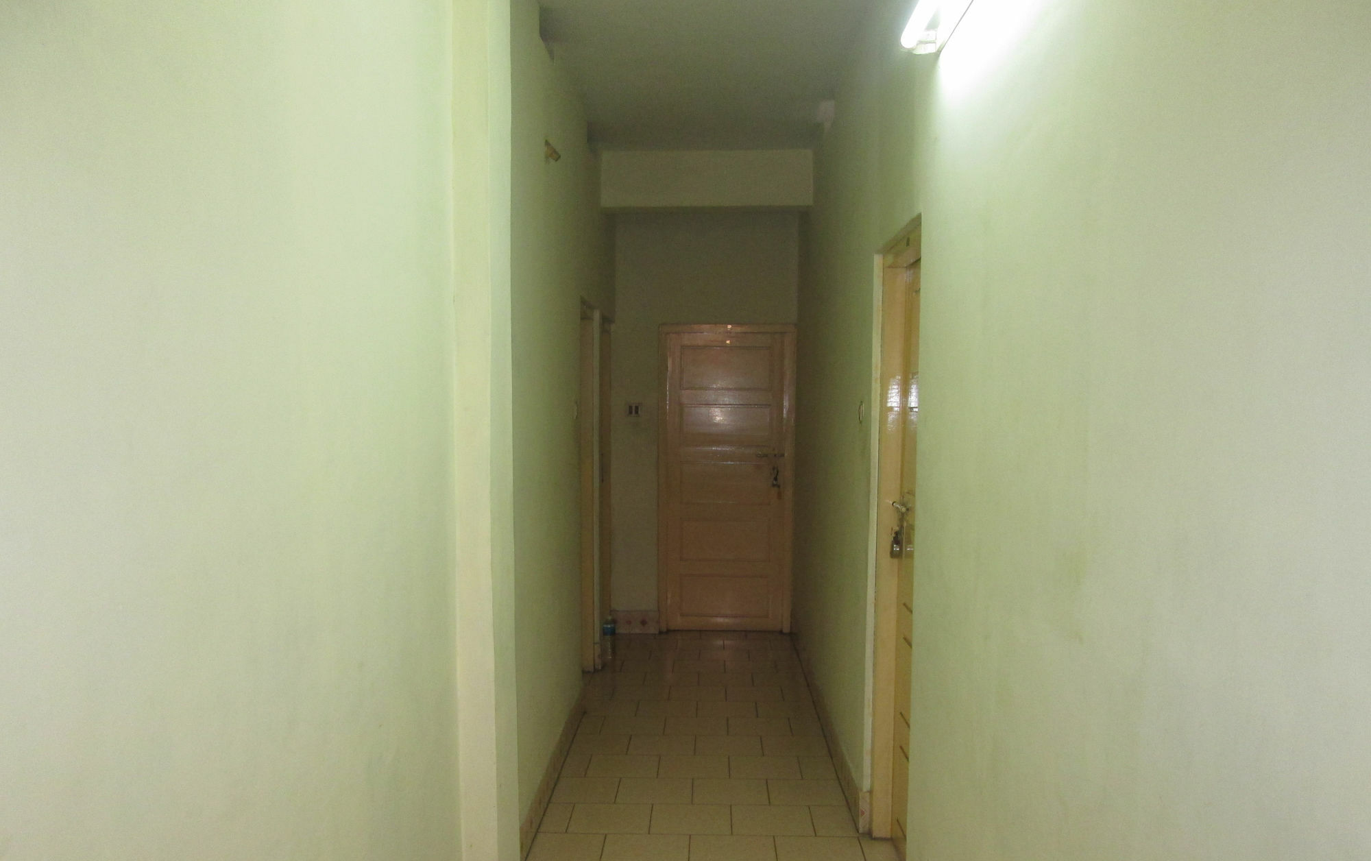 Kochi St. Antonys Lodge מראה חיצוני תמונה
